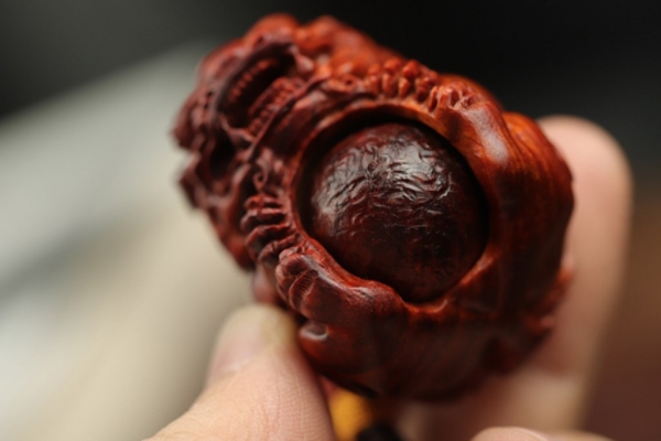 比丘紫檀手把件吊饰