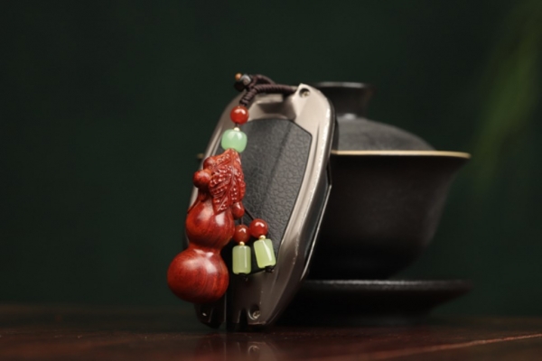 紫檀小葫芦手把件