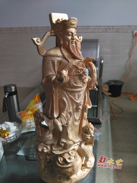 香柏木加木制工艺品财神爷雕像