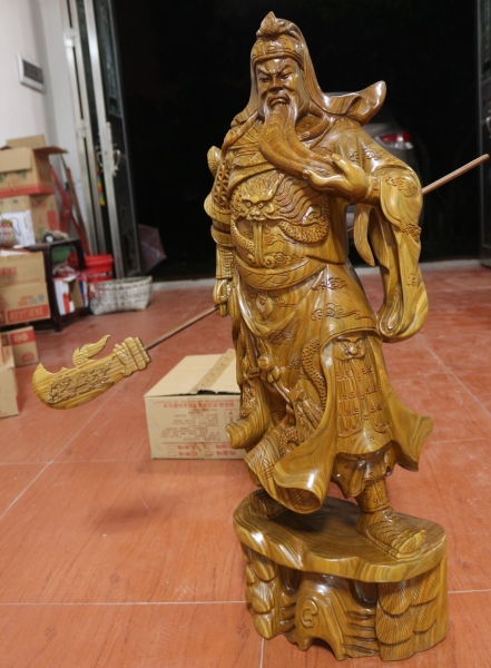 85公分绿檀木关公雕像供奉用关羽站像工艺品