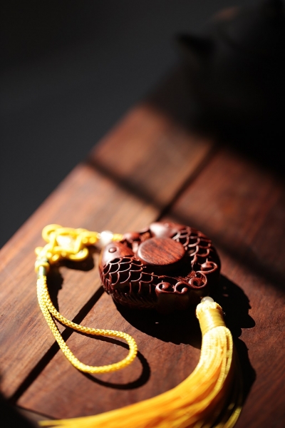 紫檀木双鱼挂饰