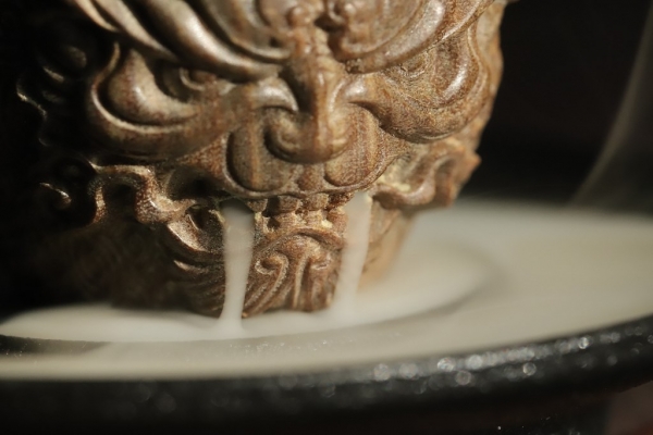 绿檀木倒流香龙头